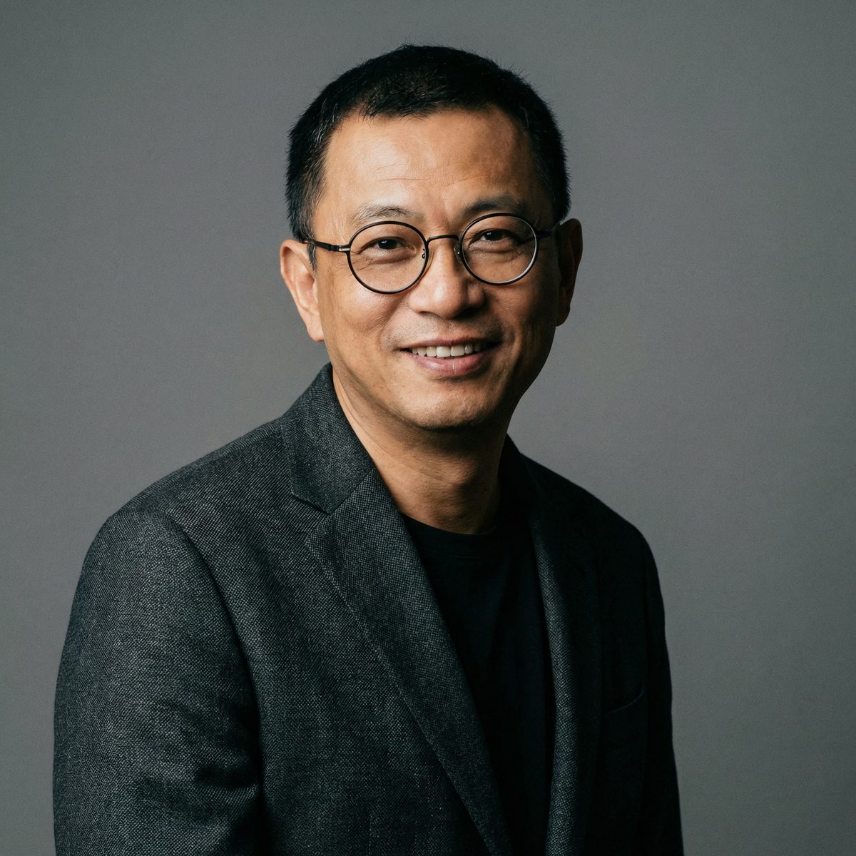 www.海角社区.com导演
